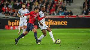 [FOOTBALL]: Les Marseillais se sont inclinés face à Lille 2-0.